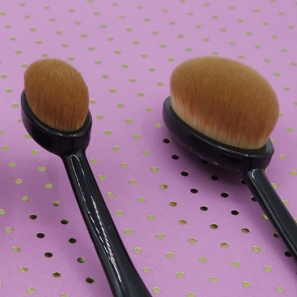 Quo Cosmetics Artisan Brush Set - Picture 7 of 8